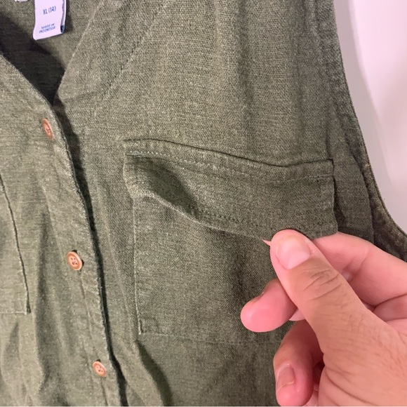 Girl’s Old Navy Safari Style Romper - Picture 2 of 11